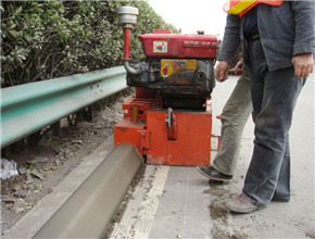 路緣成型機